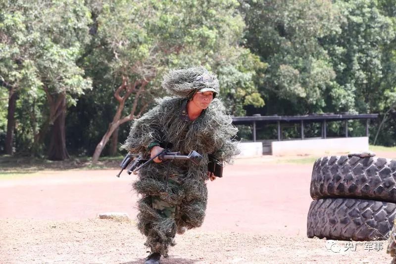 kaiyun网页登录入口|钟山法院召开深入推进“解放思想、改革创新、扩大开放、 担当实干,推动经济社会高质量发展”讨论动员会