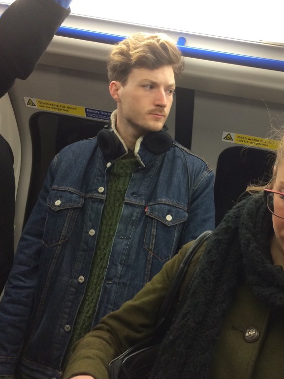 “kaiyun开云官方在线登录”卫生巾是细菌炸弹:每平方厘米107个细菌