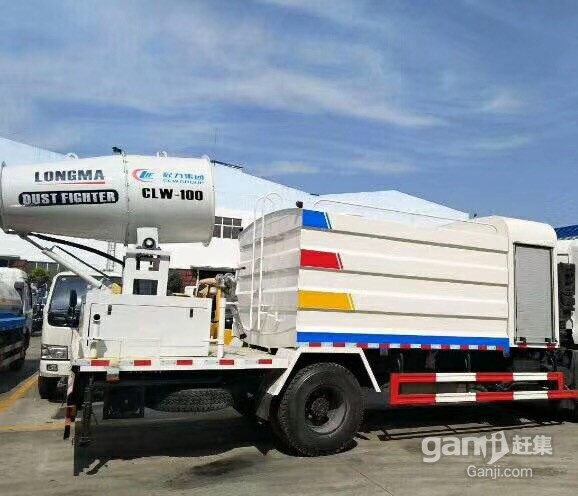 李仲辉为退役军人送上“光荣之家”荣誉牌匾：kaiyun开云网页版