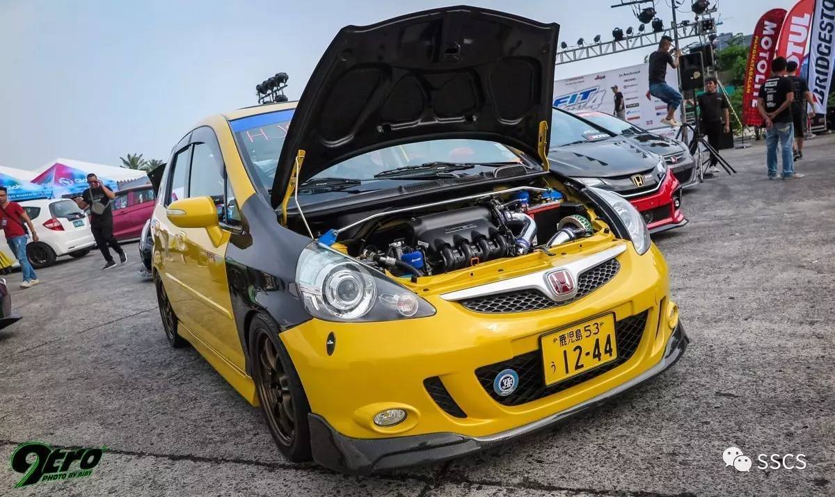 kaiyun开云网页版：中共广西壮族自治区委员会关于追授黄文秀同志 “自治区优秀共产党员”称号并开展向黄文秀同志学习活动的决定  (2019年6